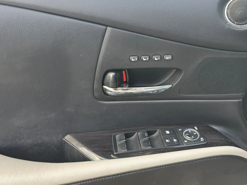 Lexus RX 450h 3.5i/Hybrid/AWD/Лизинг, снимка 7 - Автомобили и джипове - 53362963
