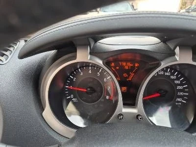 Nissan Juke, снимка 5 - Автомобили и джипове - 54866310