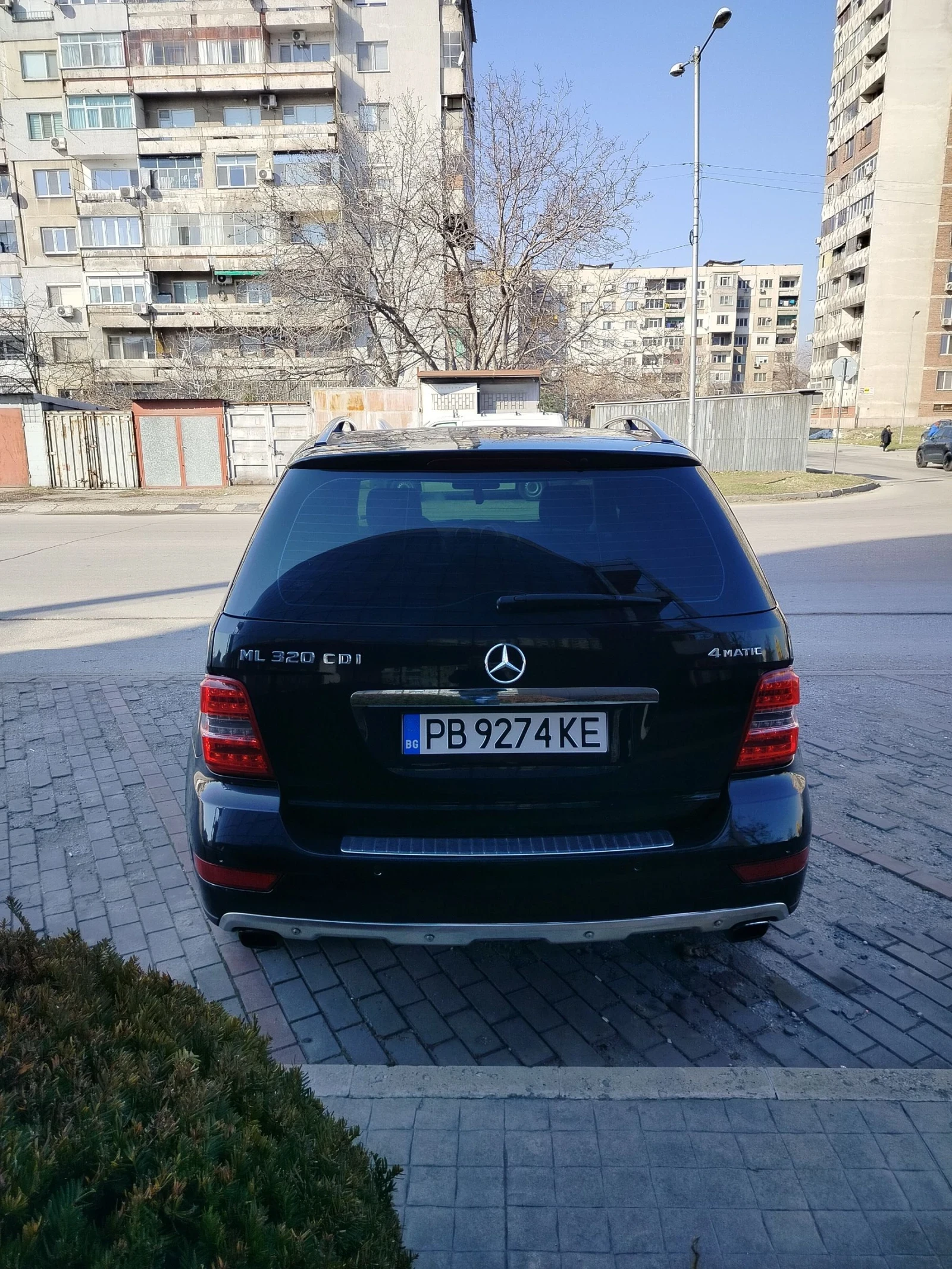 Mercedes-Benz ML 320  - изображение 6