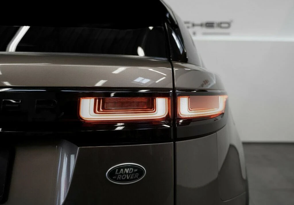 Land Rover Range Rover Velar 3.0D 300кс 2019г. HSE 4x4 - изображение 6