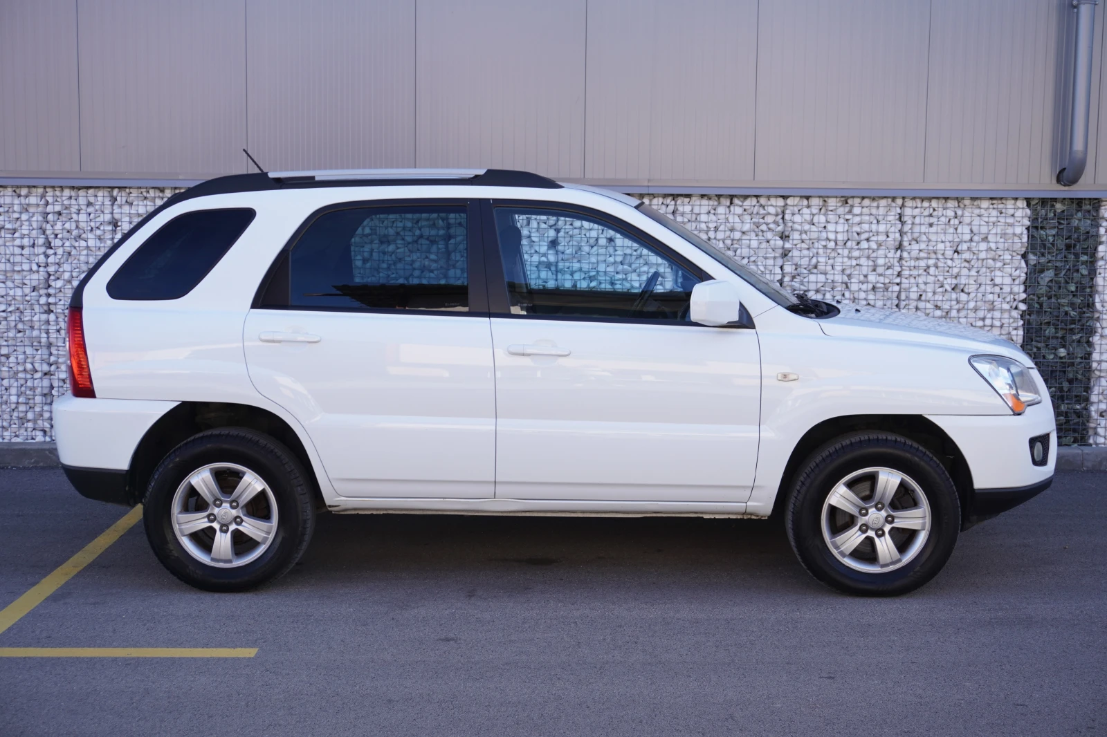 Kia Sportage 2.0i 4X4 140KC FACE | Mobile.bg — изображение 6