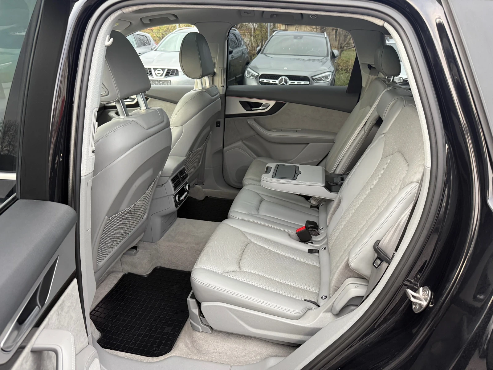 Audi SQ7 4.0TDI/Matrix//// 360 | Mobile.bg   12