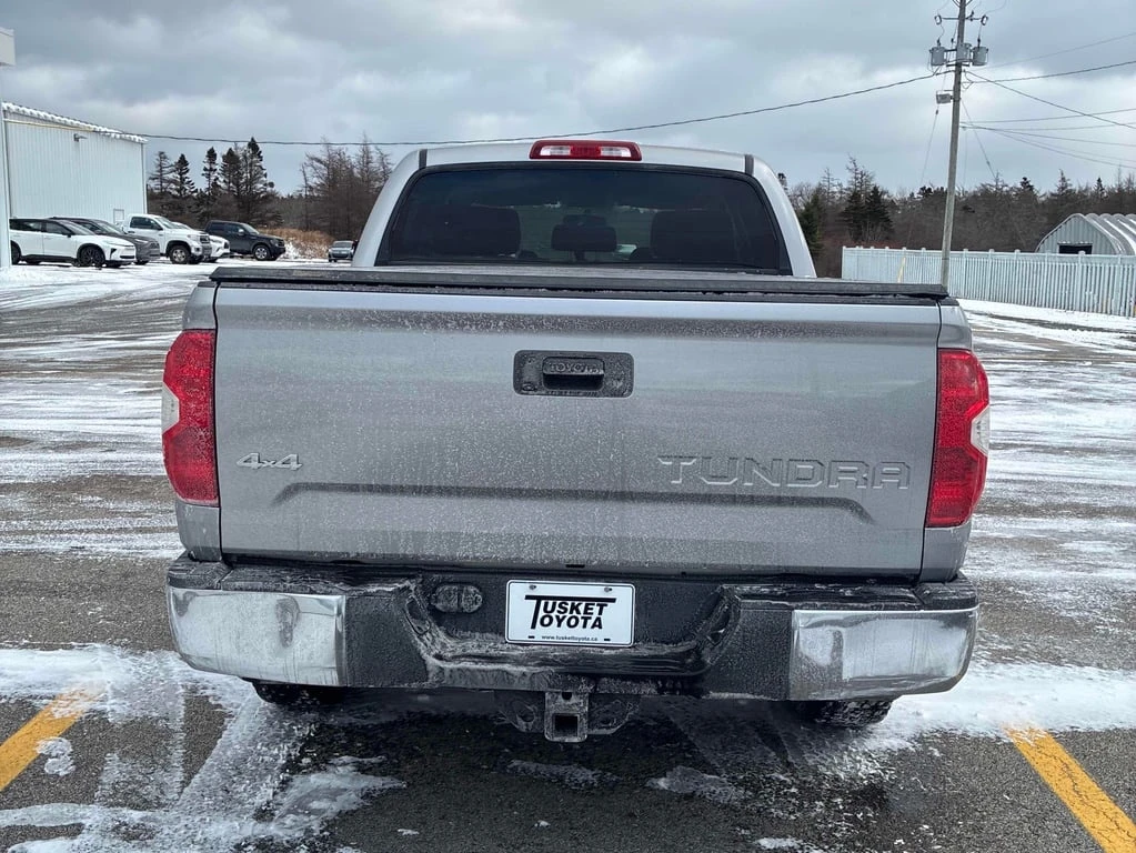 Toyota Tundra * SR5 * CARFAX * БЕЗ ПЪРВОНАЧАЛНА ВНОСКА - изображение 4