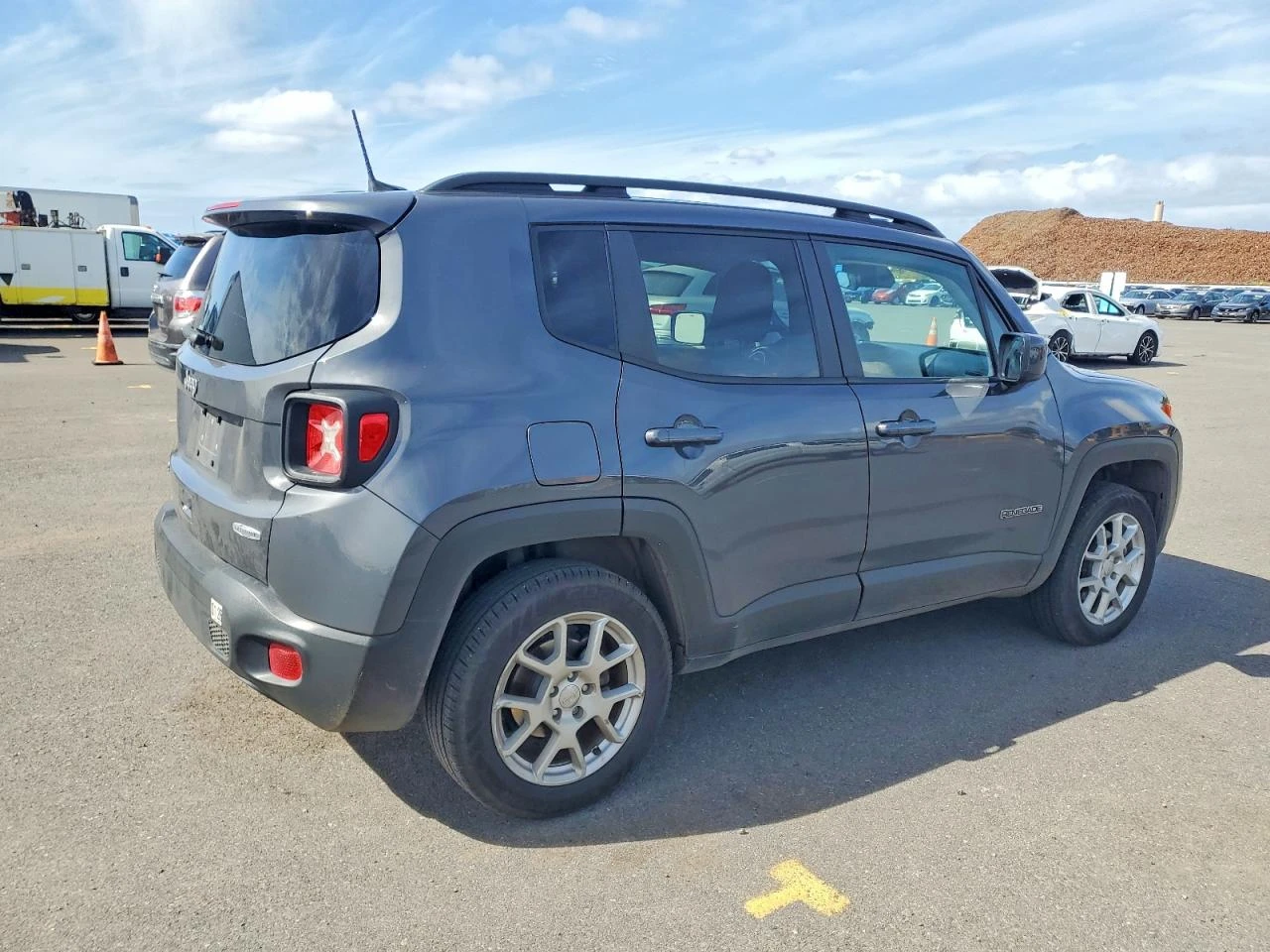 Jeep Renegade 2.4l Latitude, снимка 3 - Автомобили и джипове - 54705957