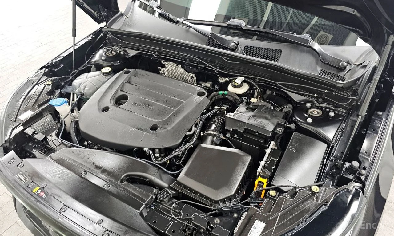 Volvo XC40 B4* BLACK EDITION* ПОДГРЕВ* НАВИГАЦИЯ, снимка 10 - Автомобили и джипове - 54856667