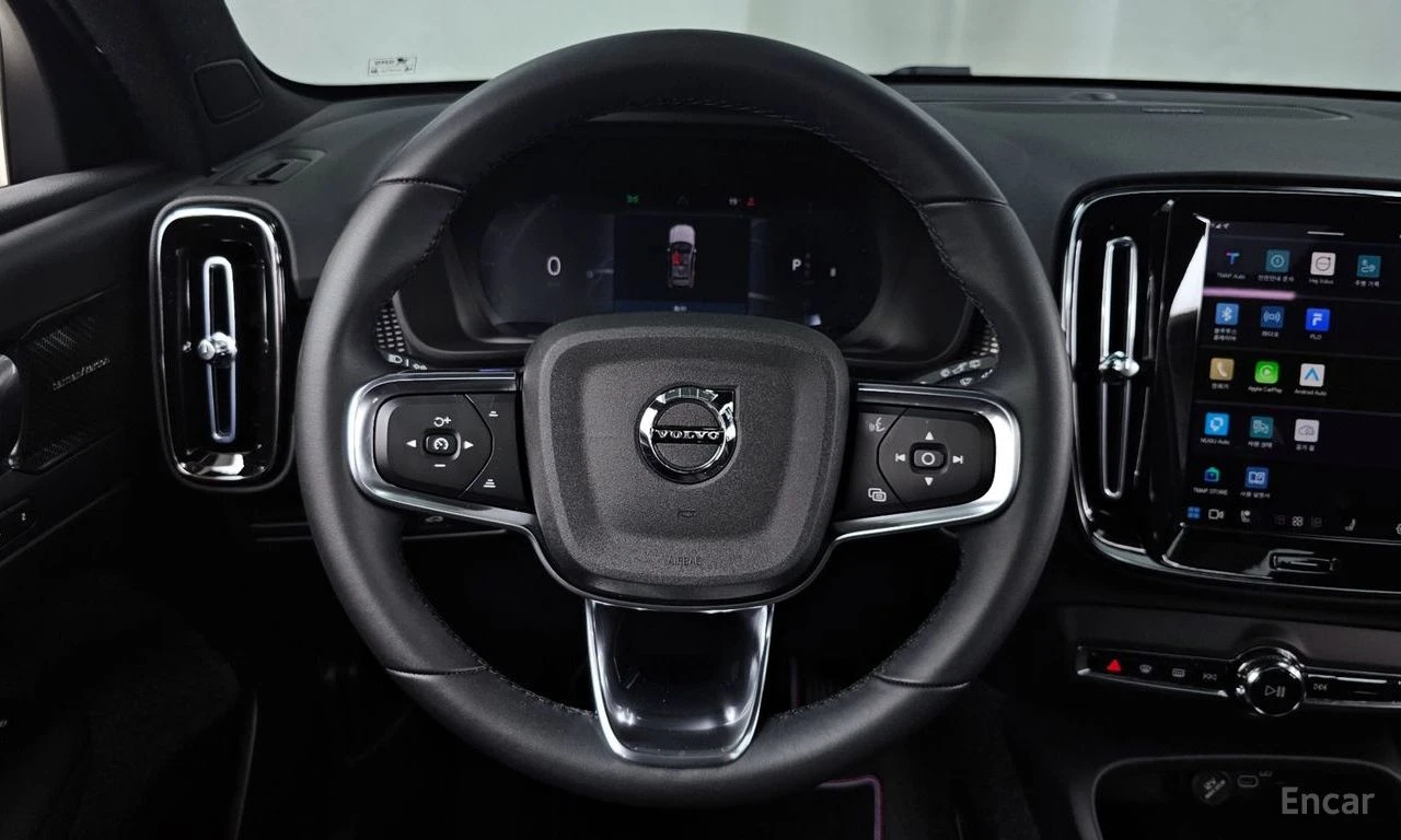Volvo XC40 B4* BLACK EDITION* ПОДГРЕВ* НАВИГАЦИЯ, снимка 4 - Автомобили и джипове - 54856667