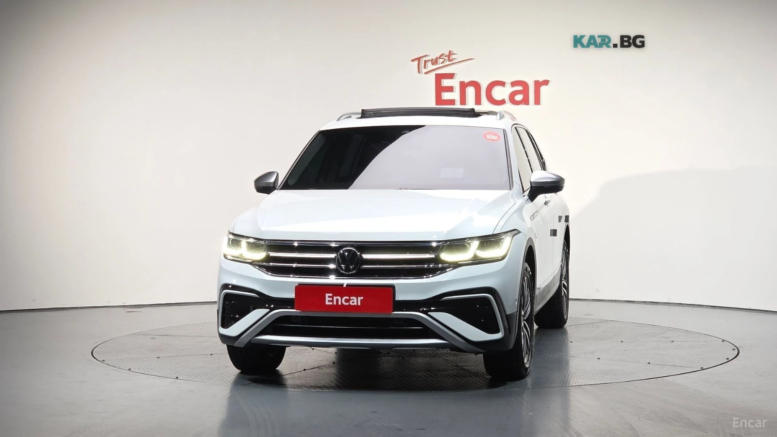 VW Tiguan Allspace* HUD* 360* КОЖА* ОБДУХ* НАВИ* ПАНО, снимка 3 - Автомобили и джипове - 55886338