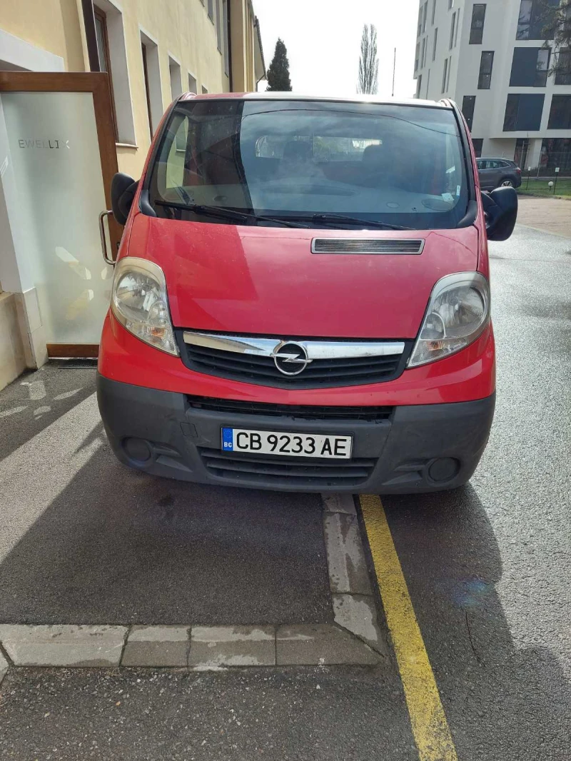 Opel Vivaro, снимка 4 - Бусове и автобуси - 47673576