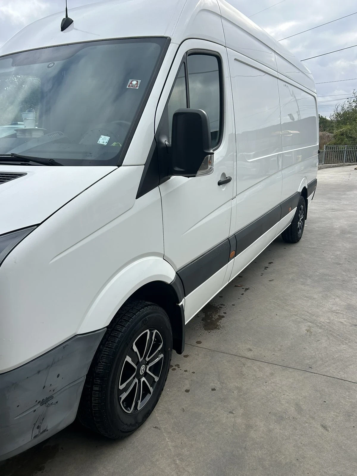 VW Crafter 2.0TDI, снимка 2 - Бусове и автобуси - 55847657
