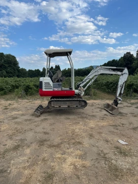 Багер Takeuchi TB016, снимка 1