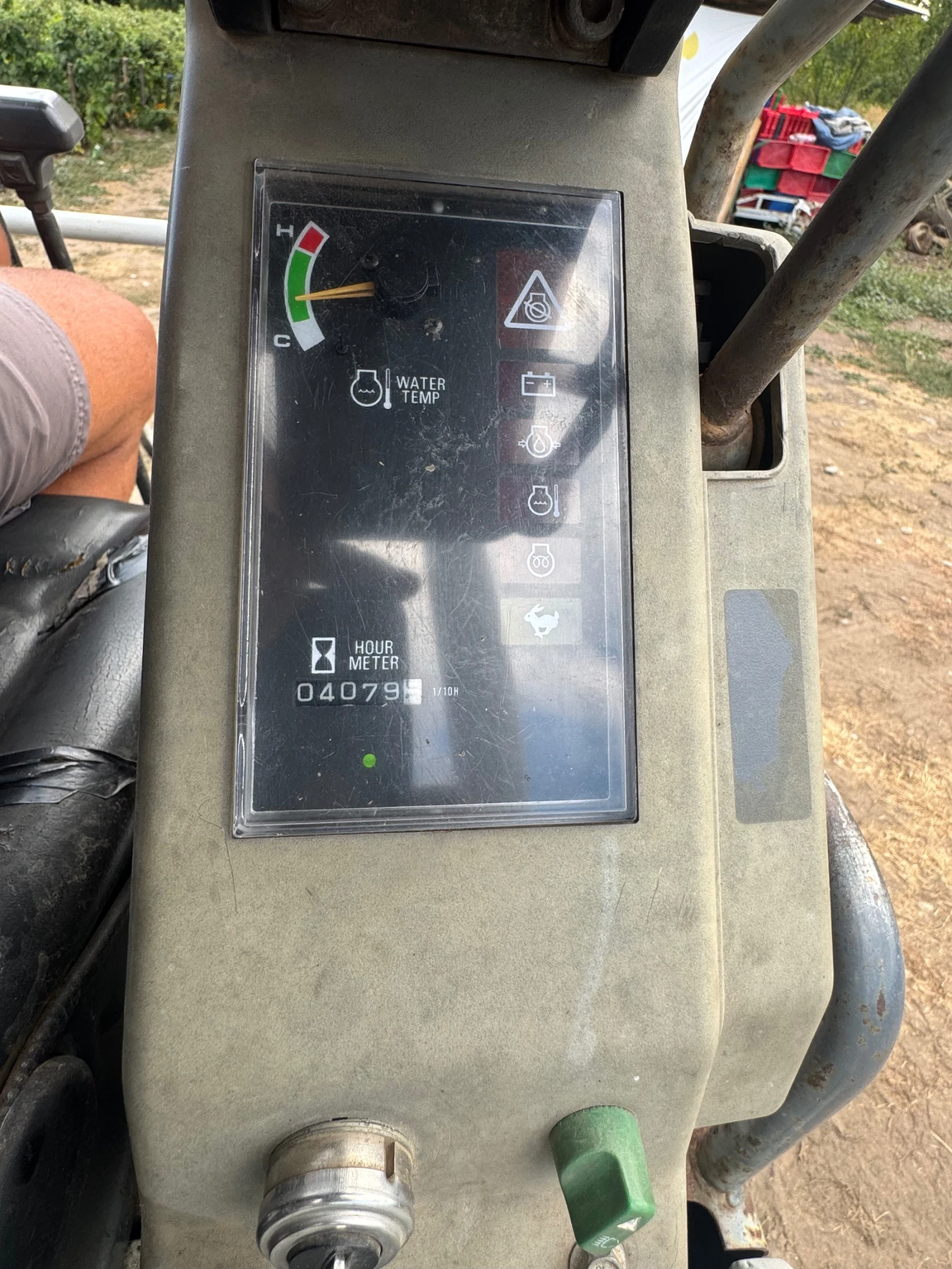 Багер Takeuchi TB016, снимка 5 - Индустриална техника - 55743580