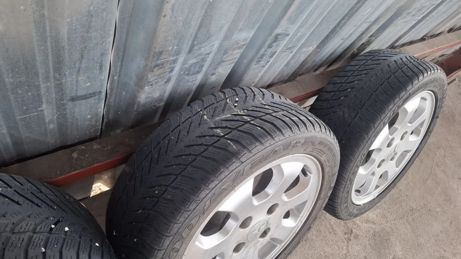Гуми с джанти Goodyear 195/50R15, снимка 5 - Гуми и джанти - 54097880