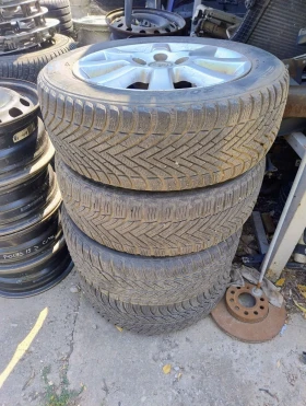 ���� � ������ 205/55R16 �� Toyota Avensis | Mobile.bg � ����� ������ 2