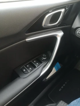 Kia XCeed CRDI, снимка 8