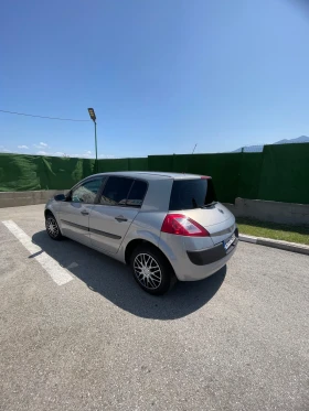 Renault Megane Задна камера Видео заснемане климатик - 1300 € / 2542.58 лв. - 80486920 2