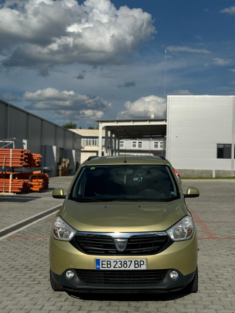 Dacia Lodgy 1.6, снимка 1 - Автомобили и джипове - 46070905