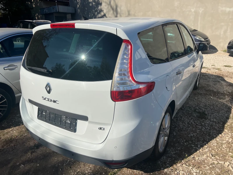 Renault Grand scenic 1.5DCi, 6+ 1, снимка 4 - Автомобили и джипове - 47371283