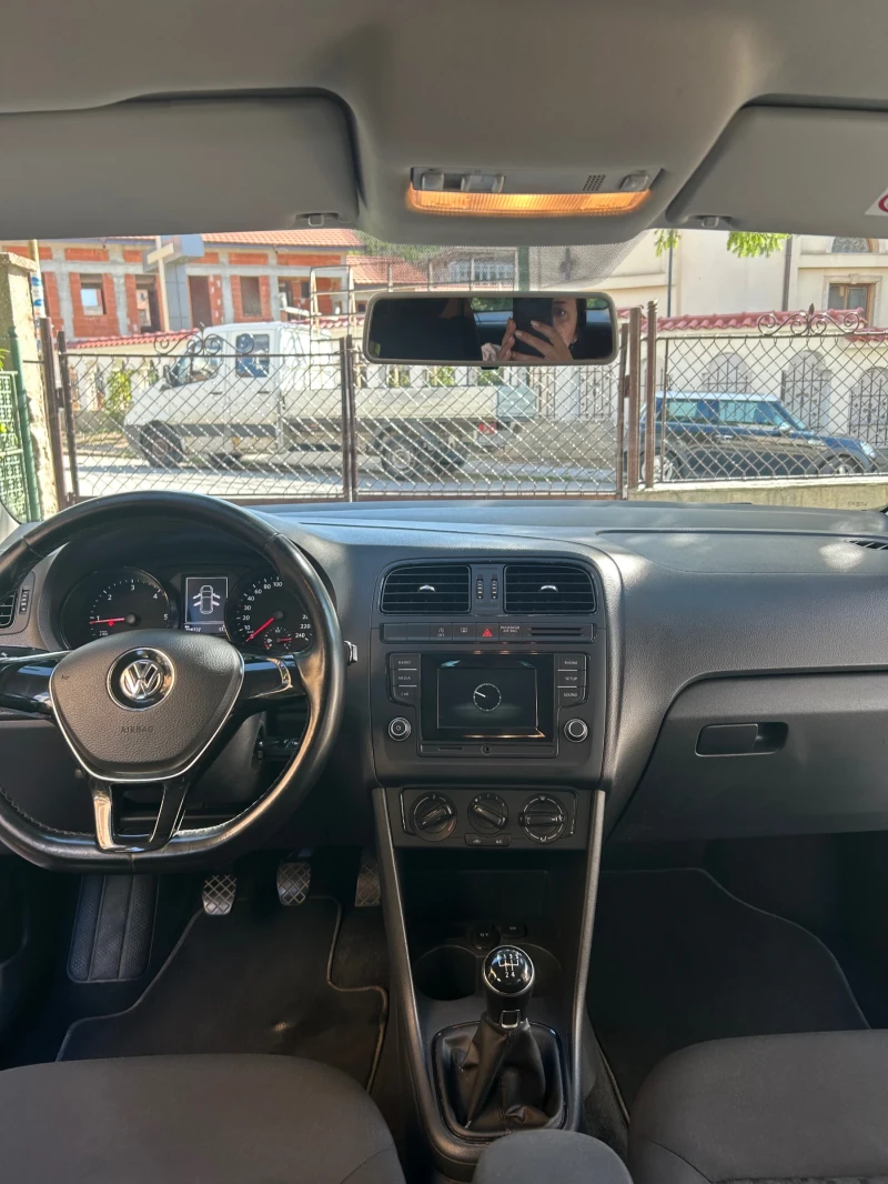 VW Polo, снимка 6 - Автомобили и джипове - 51933211
