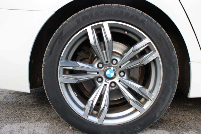 BMW 520 2.0TDI, снимка 4 - Автомобили и джипове - 52512460