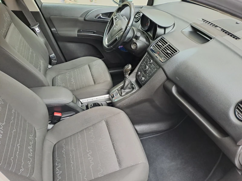 Opel Meriva, снимка 8 - Автомобили и джипове - 53064834