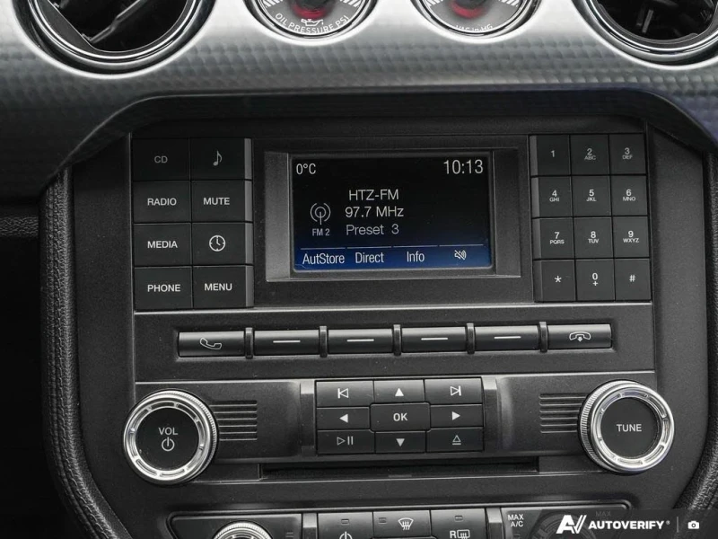 Ford Mustang GT Coupe RWD * CARFAX * АвтоКредит* (ЦЕНА ДО БГ), снимка 13 - Автомобили и джипове - 53272431