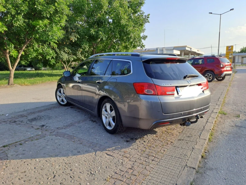 Honda Accord 2.2, снимка 4 - Автомобили и джипове - 53374825