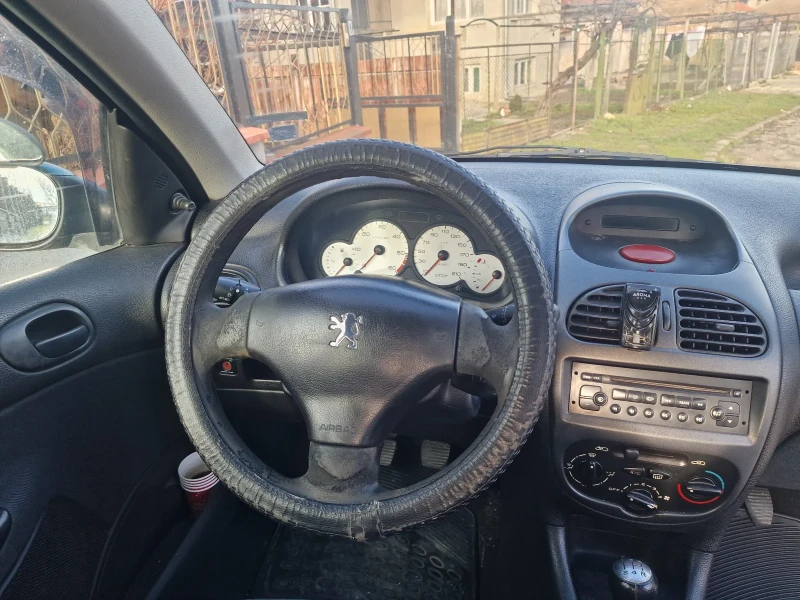 Peugeot 206 1.4 HDI, снимка 7 - Автомобили и джипове - 53478258