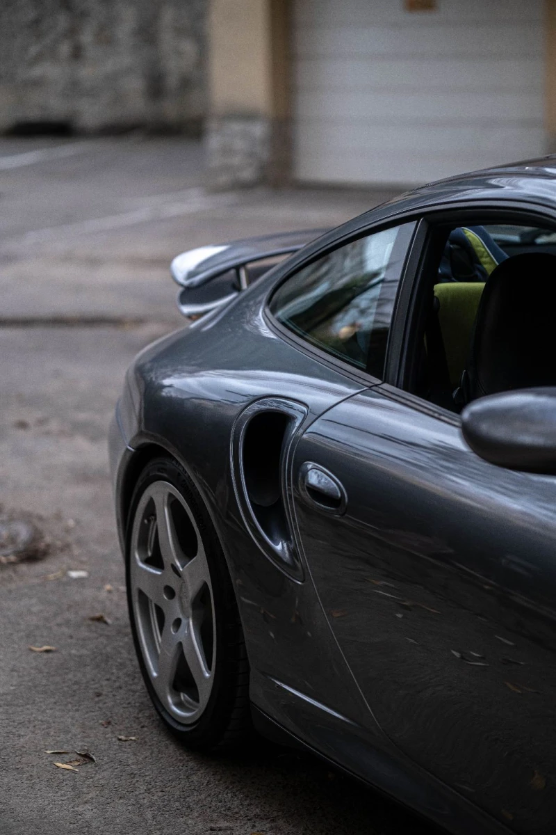 Porsche 911 turbo, снимка 7 - Автомобили и джипове - 53499665