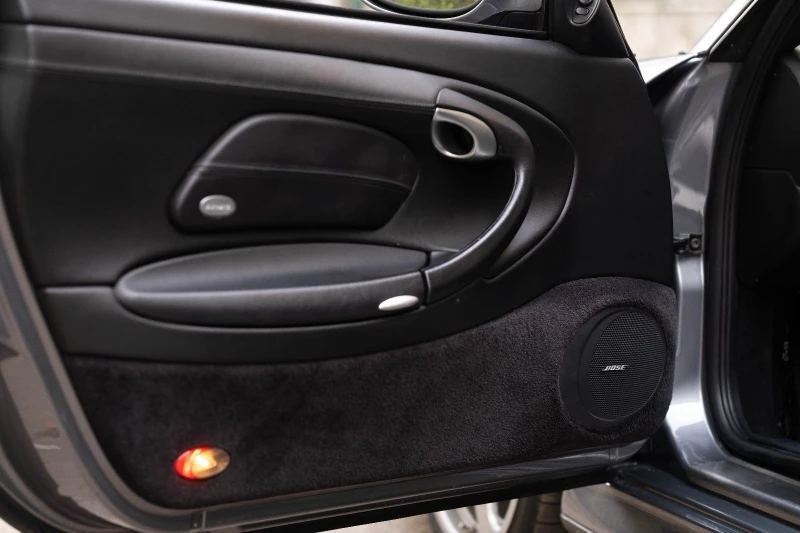 Porsche 911 turbo, снимка 3 - Автомобили и джипове - 53499665