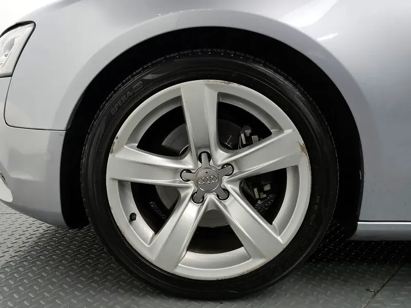 Audi A5 2.0 TDI Quattro, снимка 5 - Автомобили и джипове - 54146133