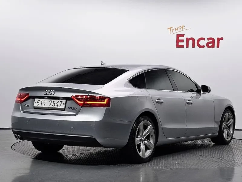 Audi A5 2.0 TDI Quattro, снимка 2 - Автомобили и джипове - 54146133