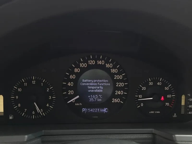 Mercedes-Benz E 200 Executive | Mobile.bg � ����������� 8