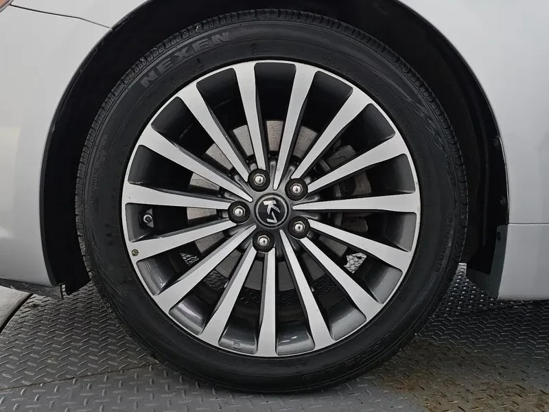 Kia K7 2.4 Gdi Prestige, снимка 5 - Автомобили и джипове - 56530254