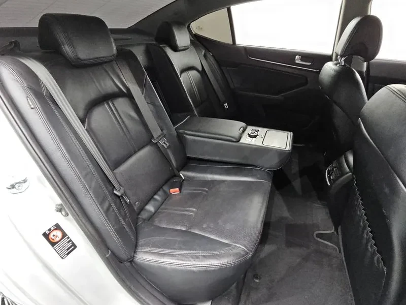 Kia K7 2.4 Gdi Prestige, снимка 11 - Автомобили и джипове - 56530254