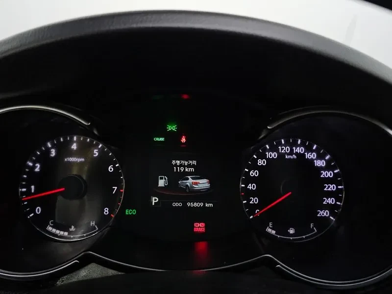 Kia K7 2.4 Gdi Prestige, снимка 8 - Автомобили и джипове - 56530254