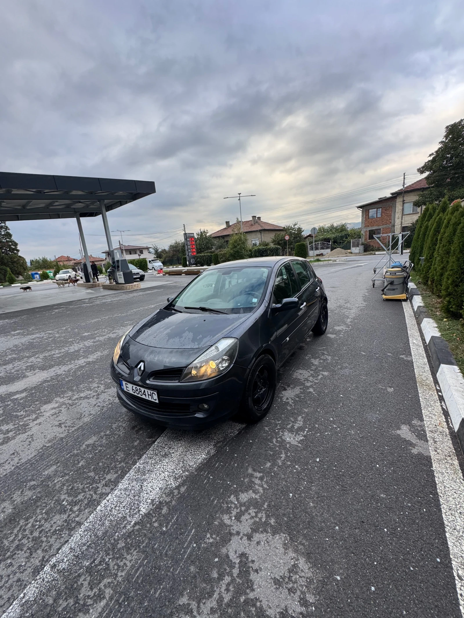 Renault Clio 1.6i, снимка 1