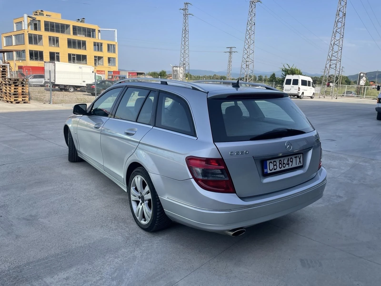 Mercedes-Benz C 220 2.2TDI - изображение 4