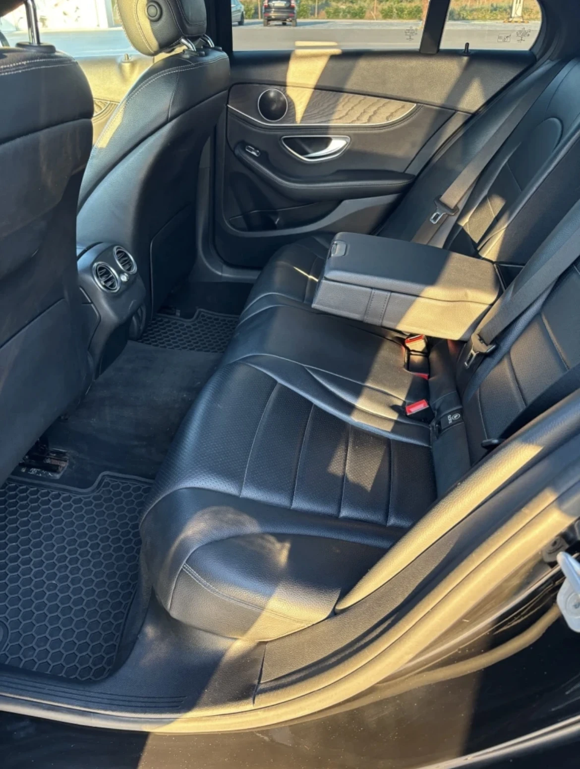 Mercedes-Benz C 300 Mercedes-Benz C 300 AMG PACK* 4MATIC* CAM* PANORAM | Mobile.bg   15