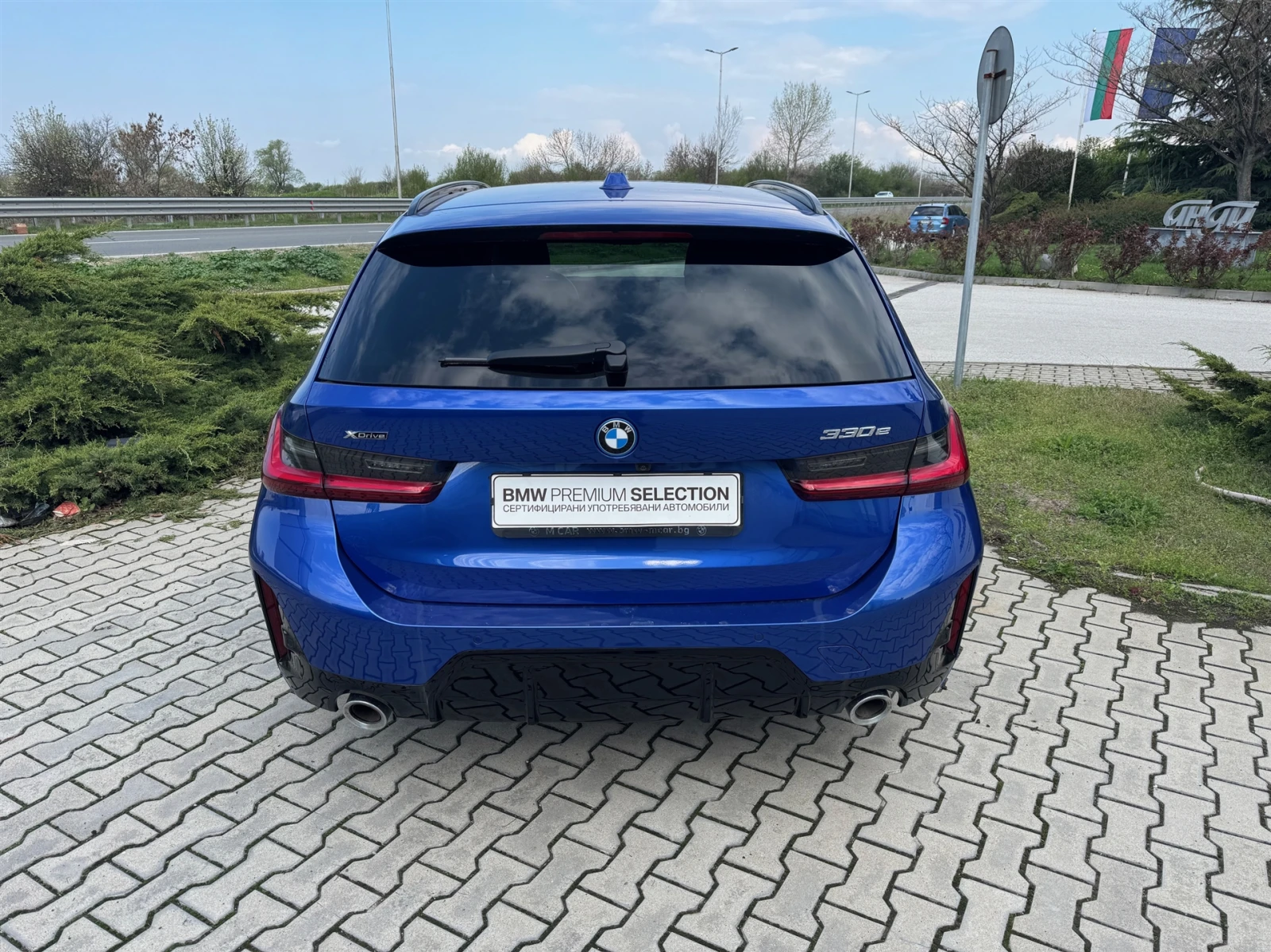 BMW 330 xDrive Туринг - изображение 9