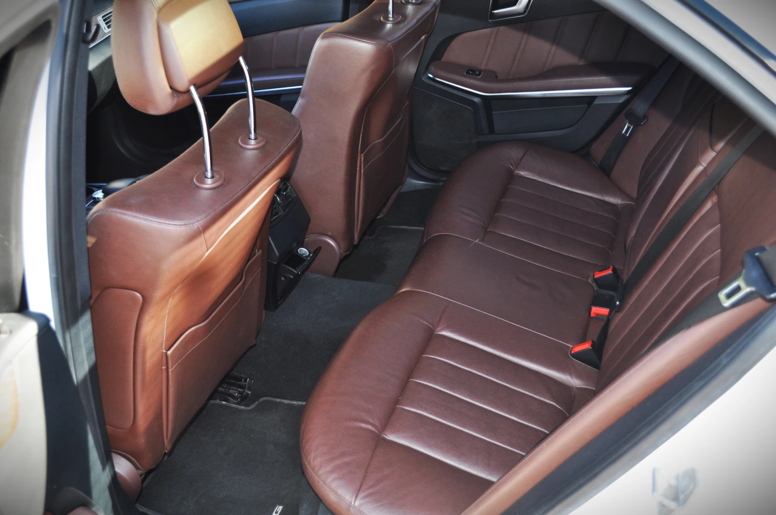 Mercedes-Benz E 300 4MATIC ��������� | Mobile.bg � ����������� 16