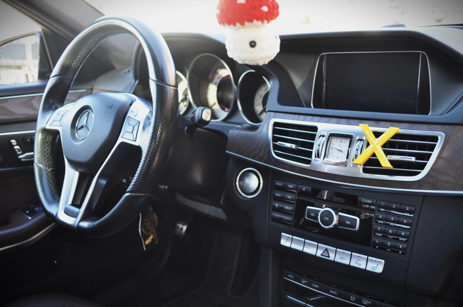 Mercedes-Benz E 300 4MATIC ��������� | Mobile.bg � ����������� 13