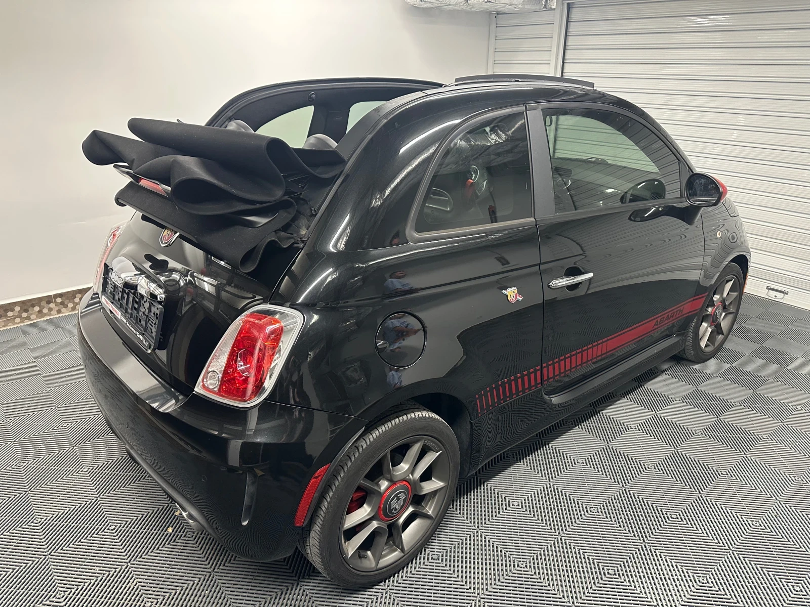 Abarth 595  - изображение 6