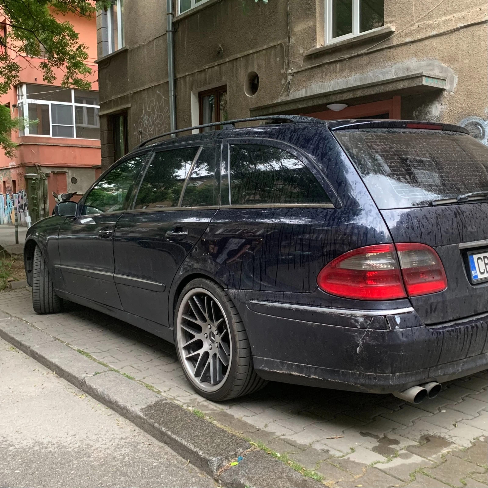 Mercedes-Benz E 270  - изображение 5