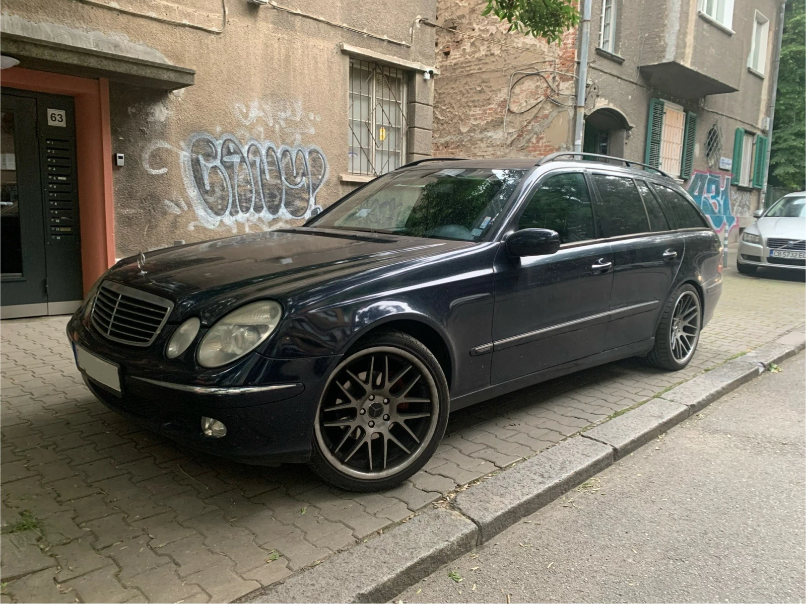 Mercedes-Benz E 270  - изображение 4