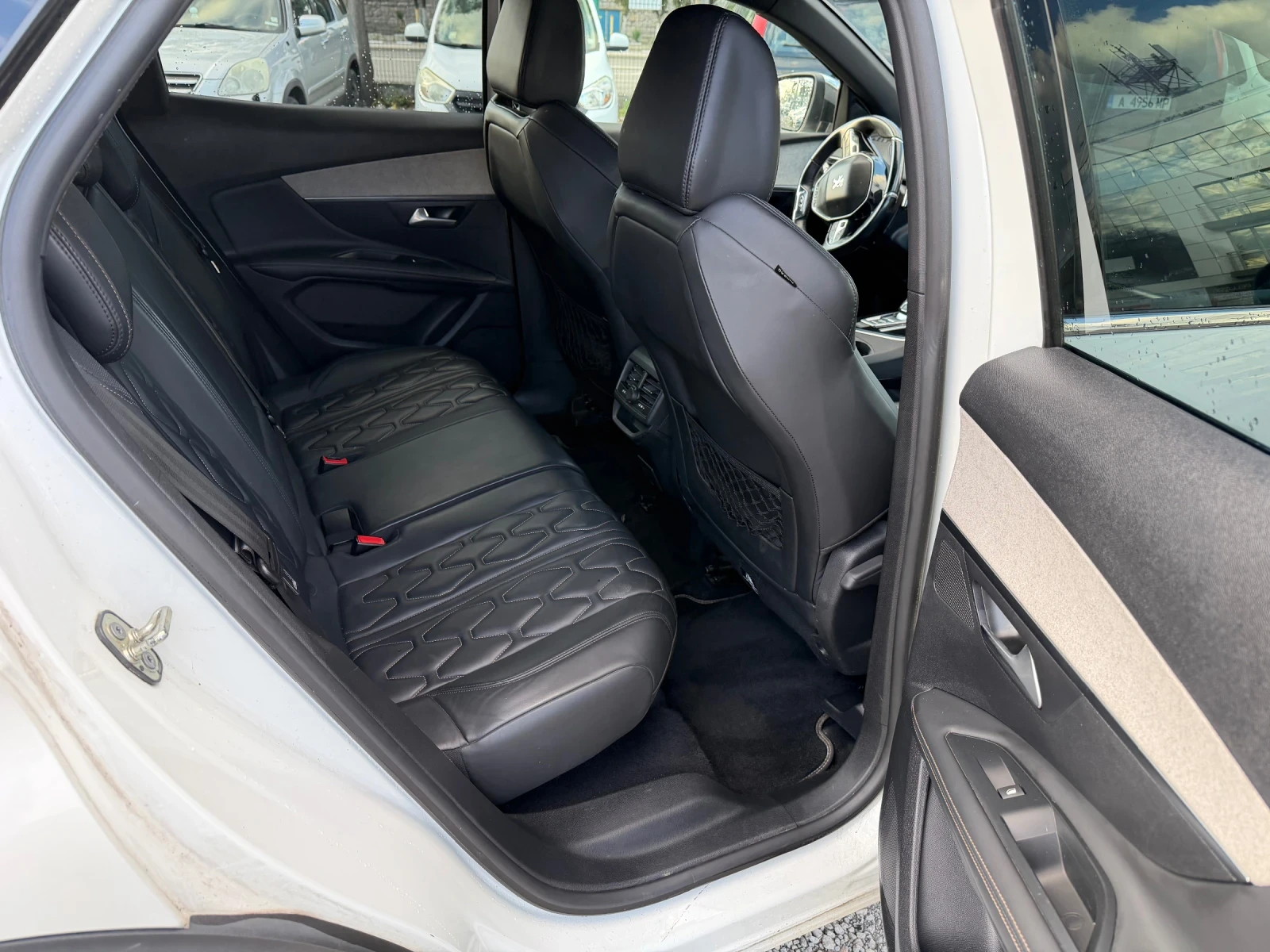 Peugeot 3008 2.0 hdi GT Titan - изображение 10
