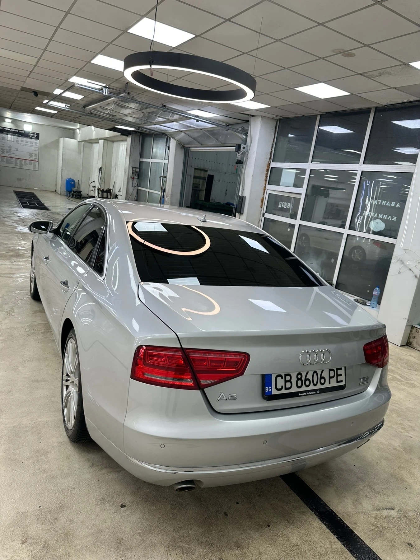Audi A8 * DISTR * NIGHT * MASSAGE * SOLAR * ОБДУХВАНЕ * ДВ - изображение 7