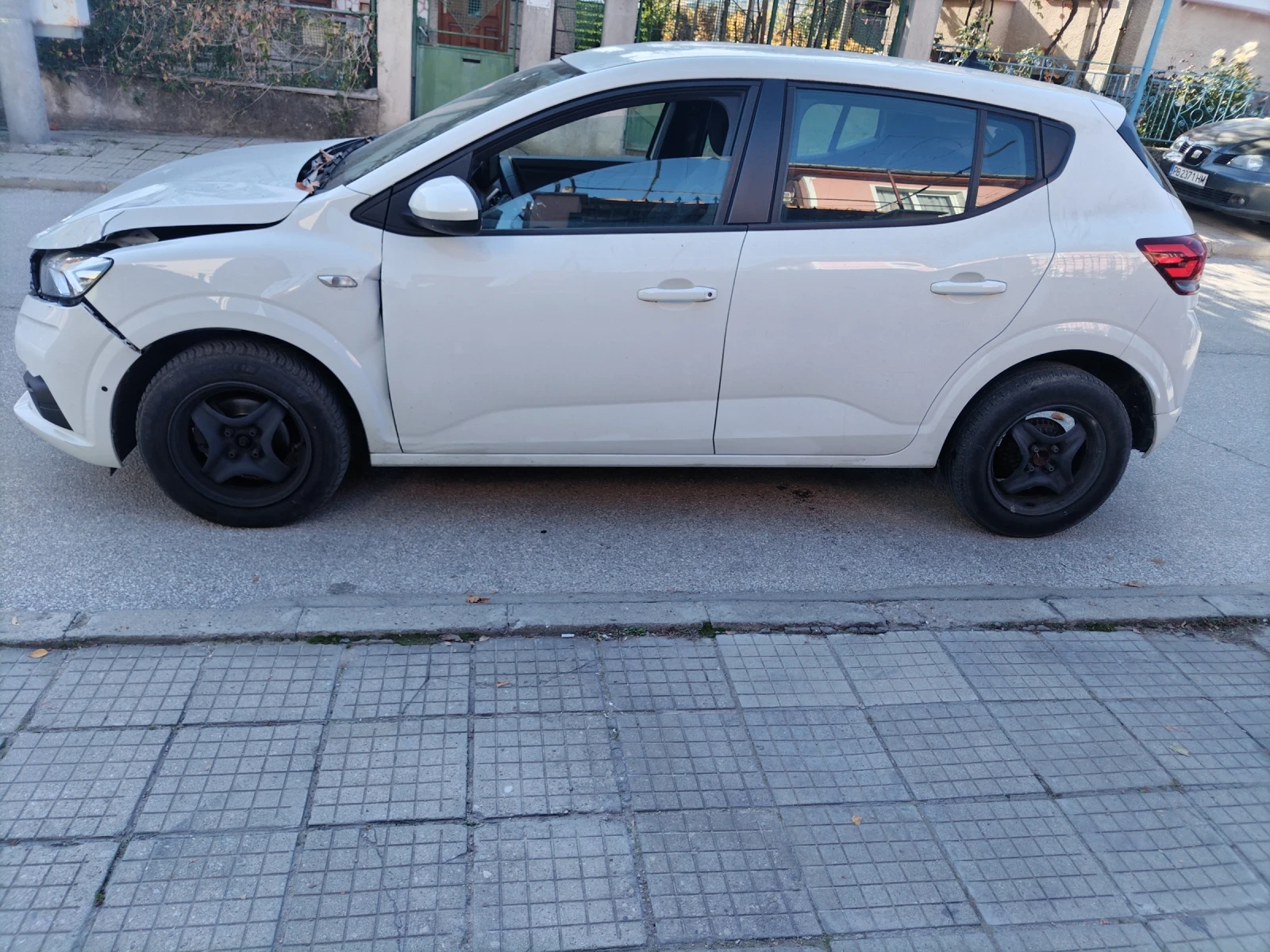 Dacia Sandero 1.0 | Mobile.bg   10