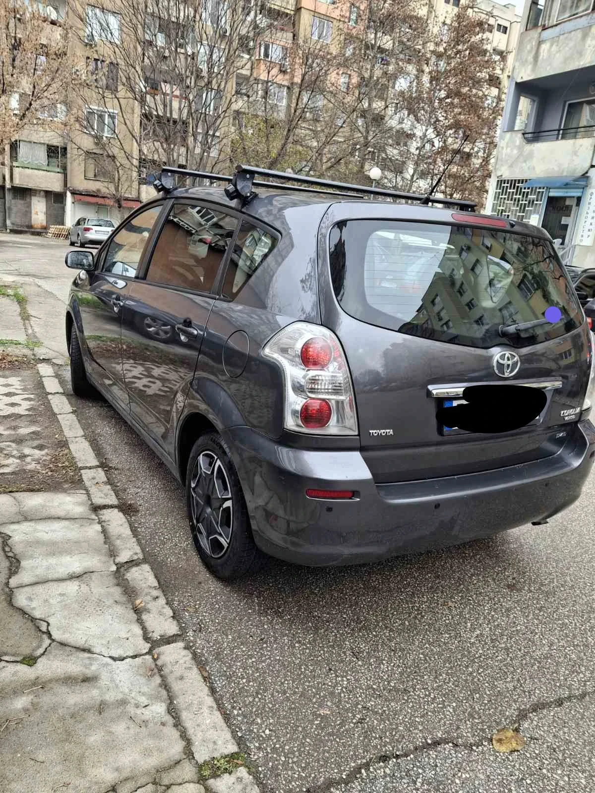 Toyota Corolla verso   | Mobile.bg   3