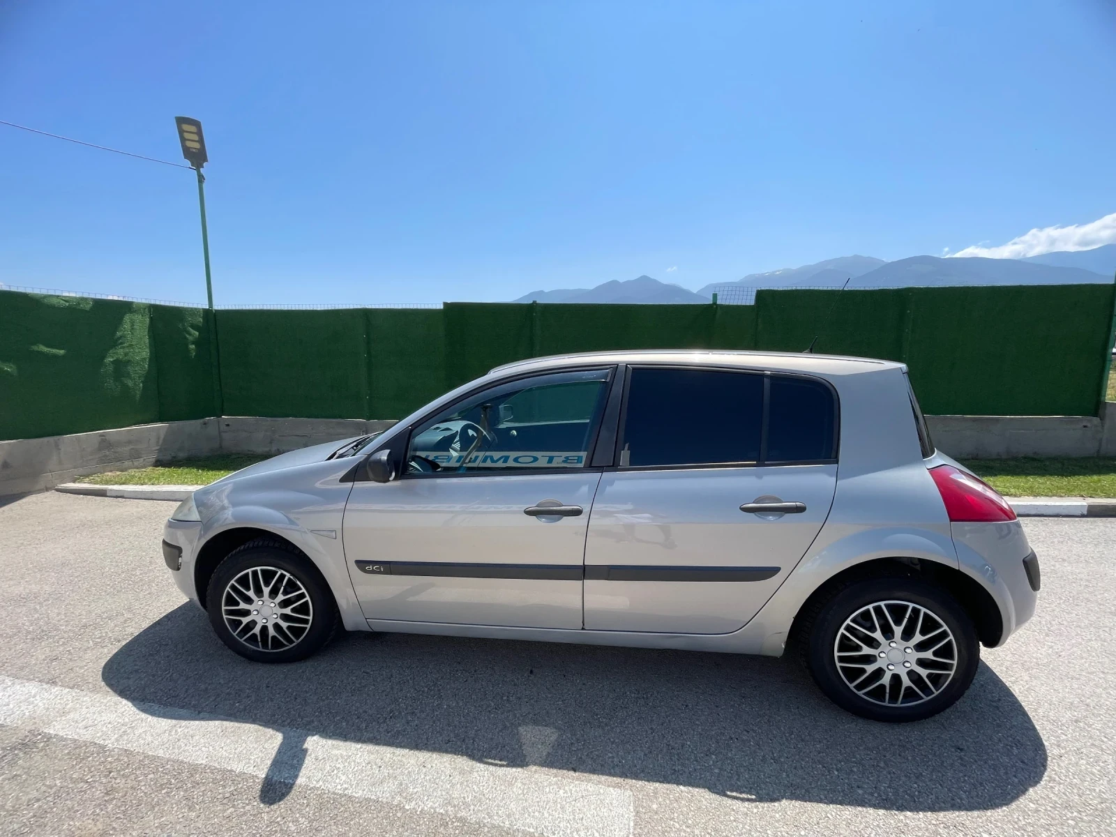 Renault Megane Задна камера Видео заснемане климатик