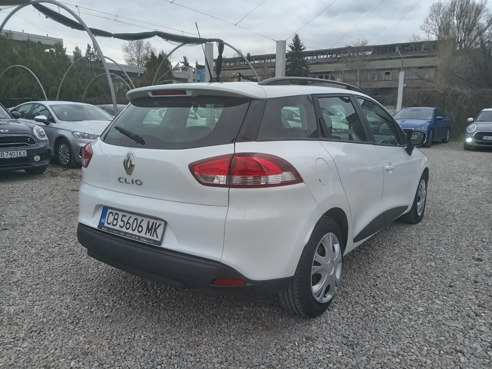 Renault Clio 1.5 dci Grandtour, снимка 3 - Автомобили и джипове - 53915229